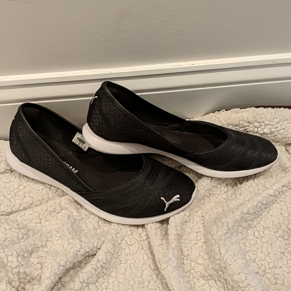Puma slip ons
